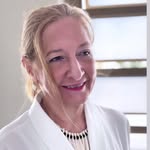 Dra. Julia Greve